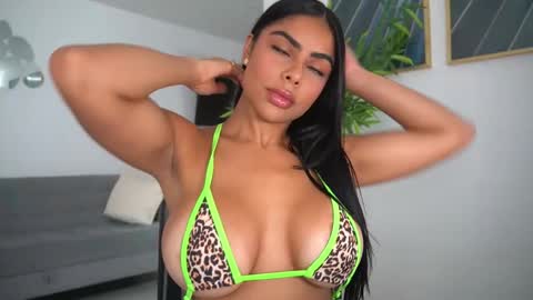 Jency NEW IG IMCANELA   online show from 12/05/25, 07:10