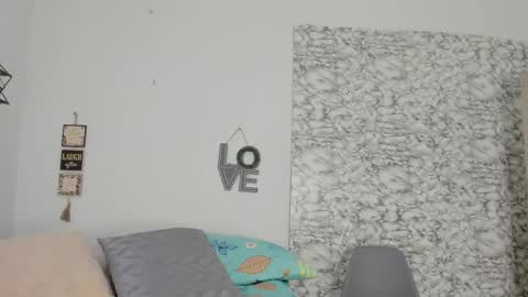 Canhela online show from 10/21/25, 10:38