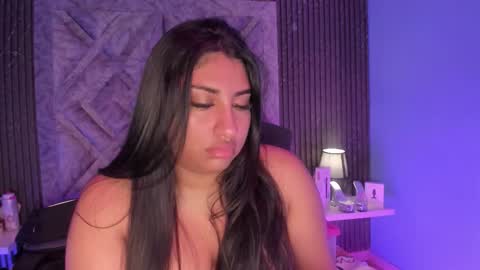 GABRIELA LOPEZ online show from 12/16/25, 03:55