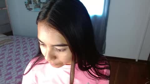 Snapshot of cannela_sweett chatting on 04/25/26, 01:52 cannela sweet online show from 04/25/26, 01:52
