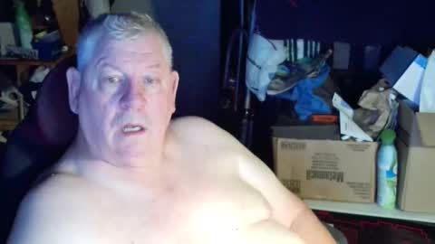 canoelicker69 online show from 09/21/25, 10:50