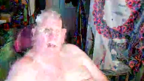 canoelicker69 online show from 05/10/26, 06:46