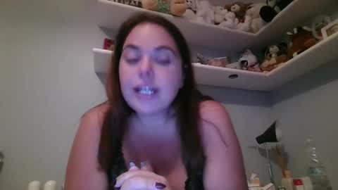 Snapshot of cap1609 chatting on 11/30/25, 07:29 cap1609 online show from 11/30/25, 07:29