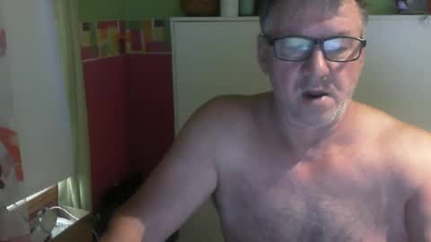 Snapshot of capitaine1959 chatting on 07/14/26, 12:33 capitaine1959 online show from 07/14/26, 12:33