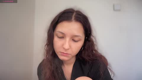 Emma online show from 01/11/25, 09:57