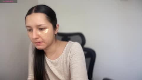 Emma online show from 03/03/25, 10:38