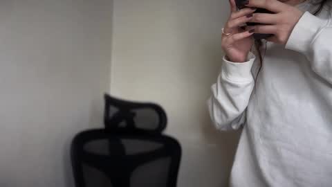 Emma online show from 02/03/26, 06:40