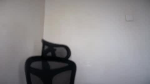 Snapshot of cappuccinokiss chatting on 03/27/26, 08:26 Emma online show from 03/27/26, 08:26