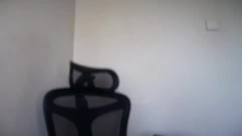 Snapshot of cappuccinokiss chatting on 05/14/26, 07:48 Emma online show from 05/14/26, 07:48