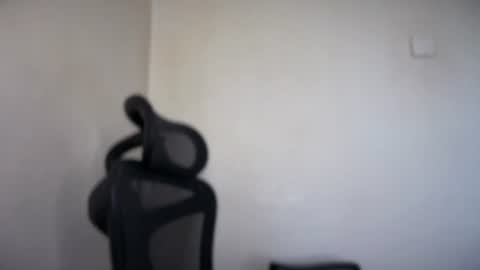 Snapshot of cappuccinokiss chatting on 06/09/26, 06:58 Emma online show from 06/09/26, 06:58