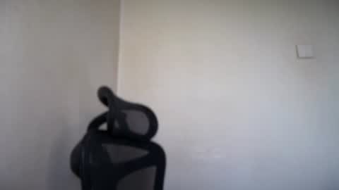 Emma online show from 06/24/26, 05:50
