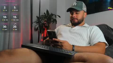 Snapshot of caprywilliams chatting on 05/30/26, 08:44 caprywilliams online show from 05/30/26, 08:44