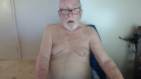 Snapshot of capt5105 chatting on 04/19/26, 10:01 capt5105 online show from 04/19/26, 10:01