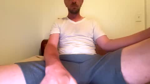 Snapshot of captainbits chatting on 03/28/26, 12:49 captainbits online show from 03/28/26, 12:49