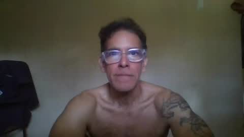 Snapshot of captainfox_ chatting on 07/18/26, 01:04 captainfox_ online show from 07/18/26, 01:04