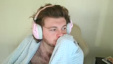 Snapshot of captianplanet1313 chatting on 10/17/25, 12:19 captianplanet1313 online show from 10/17/25, 12:19