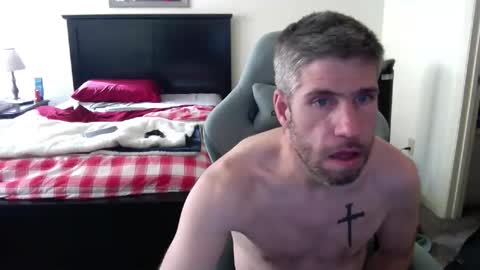 Snapshot of captmorgan30263 chatting on 12/22/25, 06:05 captmorgan30263 online show from 12/22/25, 06:05