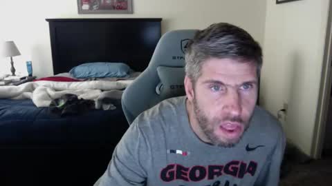 Snapshot of captmorgan30263 chatting on 01/06/26, 05:49 captmorgan30263 online show from 01/06/26, 05:49