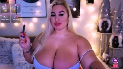 Snapshot of cara__harris chatting on 01/06/26, 11:36 . . online show from 01/06/26, 11:36