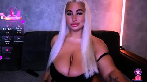 Snapshot of cara__harris chatting on 06/04/26, 11:16 . . online show from 06/04/26, 11:16