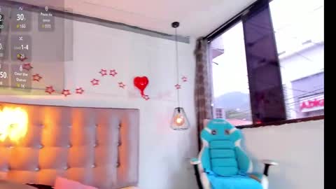 Snapshot of caraiosh_ chatting on 03/12/25, 04:13 Cara online show from 03/12/25, 04:13