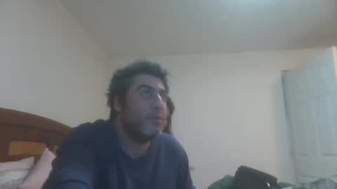 Snapshot of caravibugue chatting on 10/20/25, 08:04 caravibugue online show from 10/20/25, 08:04