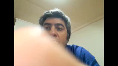 Snapshot of caravibugue chatting on 05/27/26, 10:29 caravibugue online show from 05/27/26, 10:29