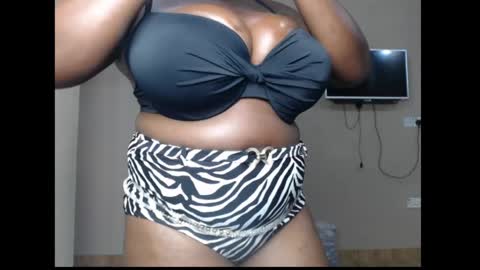 Snapshot of cardixxbabe chatting on 05/02/26, 02:11 cardixxbabe online show from 05/02/26, 02:11