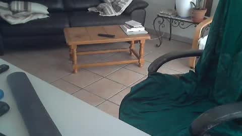 Snapshot of cargo69 chatting on 02/22/25, 10:29 cargo69 online show from 02/22/25, 10:29