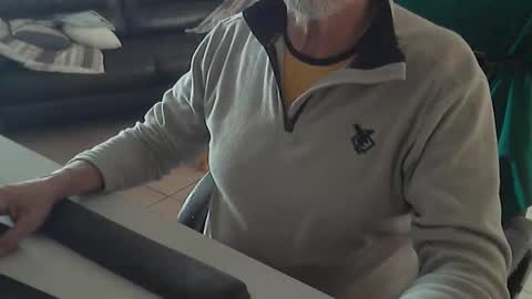 Snapshot of cargo69 chatting on 03/22/26, 01:47 cargo69 online show from 03/22/26, 01:47