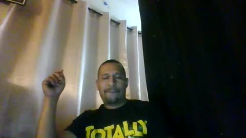 Snapshot of cargopipe2000 chatting on 10/02/25, 06:20 Adams huge online show from 10/02/25, 06:20