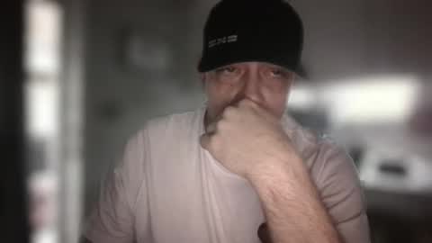 Snapshot of carguy4fun chatting on 03/12/26, 12:11 carcouple4fun online show from 03/12/26, 12:11