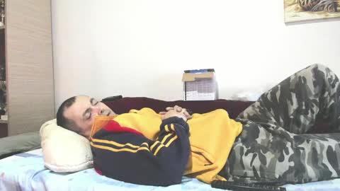 Laz online show from 02/08/25, 12:06