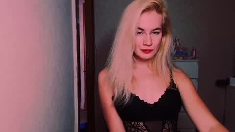 Carin online show from 10/13/25, 07:58