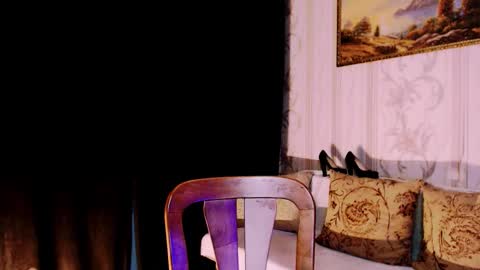 Carin online show from 11/12/25, 07:24