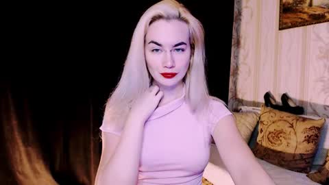 Carin online show from 11/30/25, 06:28