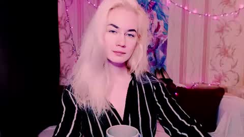 Carin online show from 06/12/26, 06:45