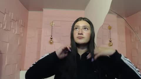 Carito online show from 11/15/25, 03:37