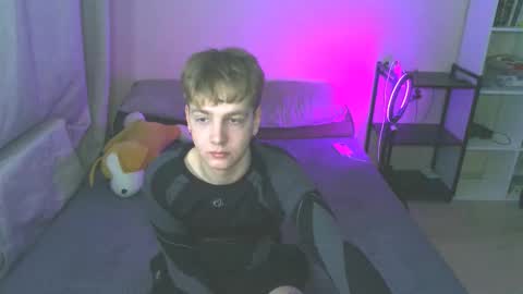 Carl online show from 12/17/24, 01:16