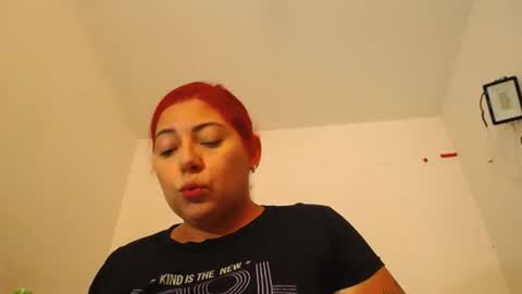 Snapshot of carla_prestige chatting on 06/26/26, 03:27 carla_prestige online show from 06/26/26, 03:27
