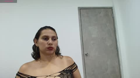 Snapshot of carlaantonellii chatting on 04/16/26, 03:51 carlaantonellii online show from 04/16/26, 03:51