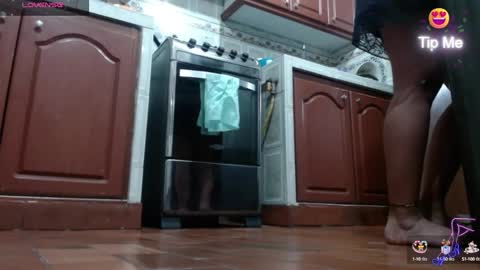 carlajames_1 online show from 02/27/25, 01:05