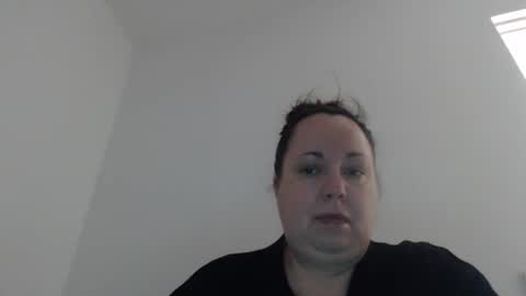 Snapshot of carlaruth chatting on 02/01/26, 04:11 Carlaruth online show from 02/01/26, 04:11