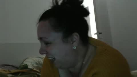 Snapshot of carlaruth chatting on 02/08/26, 03:15 Carlaruth online show from 02/08/26, 03:15