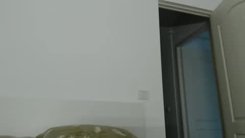 Snapshot of carlaruth chatting on 04/01/26, 05:08 Carlaruth online show from 04/01/26, 05:08