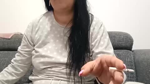 Snapshot of carlasweet00 chatting on 03/04/25, 05:32 carlasweet00 online show from 03/04/25, 05:32