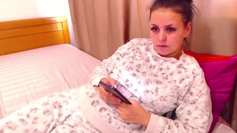 Snapshot of carlasweet00 chatting on 02/19/26, 07:37 carlasweet00 online show from 02/19/26, 07:37