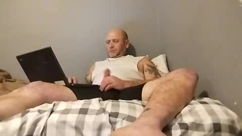 Snapshot of carldhammers chatting on 02/18/26, 05:47 carldhammers online show from 02/18/26, 05:47