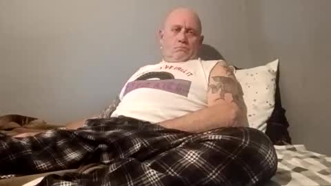 Snapshot of carldhammers chatting on 02/24/26, 08:01 carldhammers online show from 02/24/26, 08:01