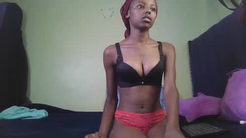 carlex_ online show from 10/12/25, 07:40